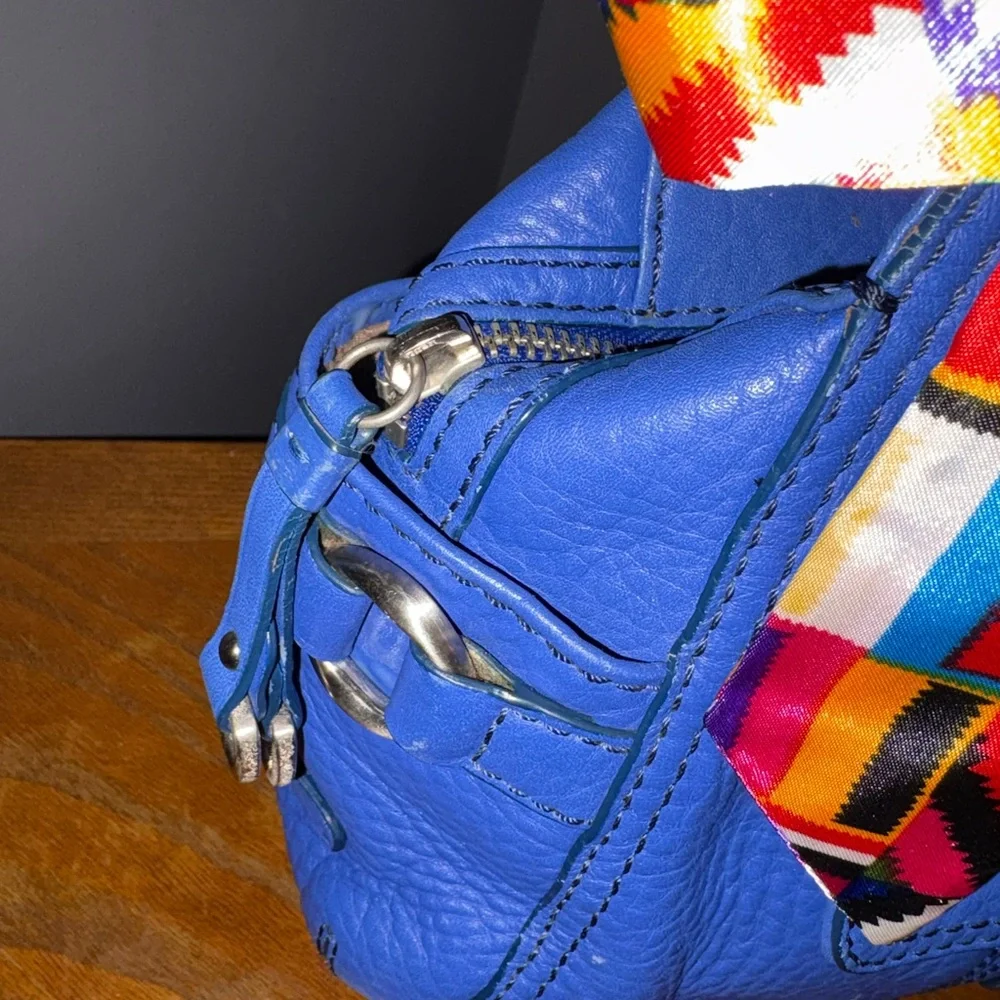 Cole Haan Y2K Shoulder Bag in Blue Pebbled Leathet - Picture 5 of 11